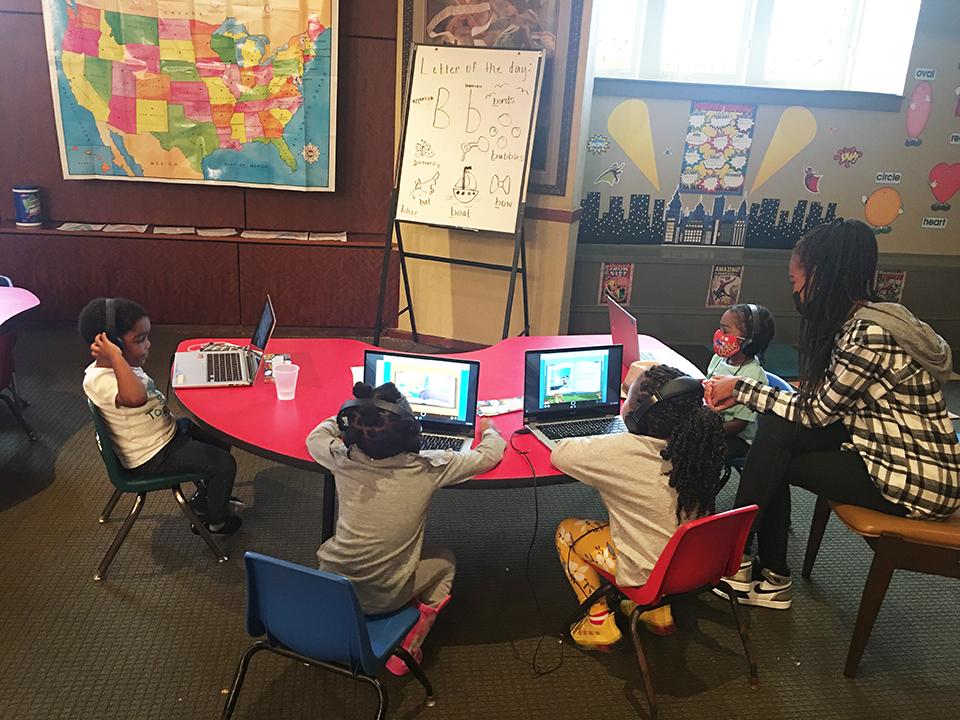 Image showing children around the table learning